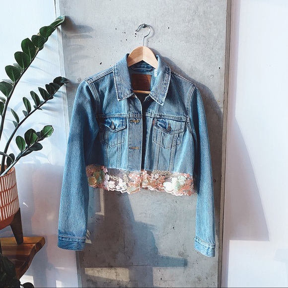 Levi's Jackets & Blazers - LEVIS CROPPED JEAN JACKET WITH ADDED LACE FRINGE BOTTOM